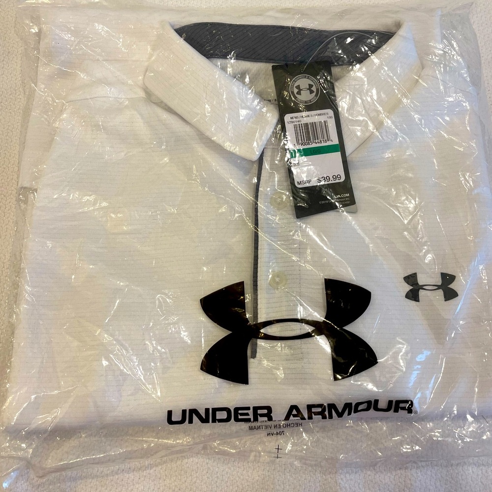 Mens Under Armour golf shirt size large
